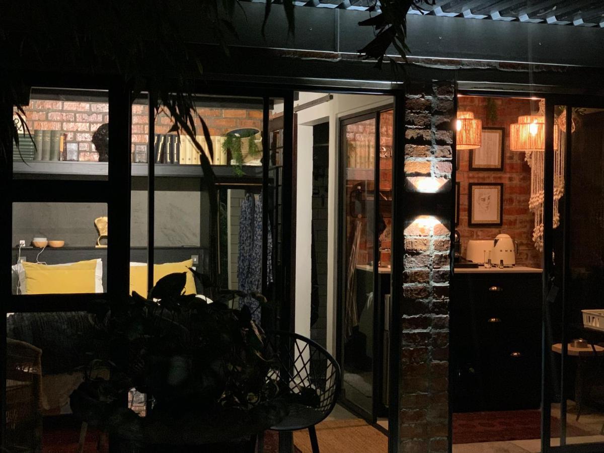 The Secret Garden Hideaway Apartamento Mossel Bay Exterior foto